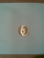 монета 5 рублей 1902г. червонное золото.